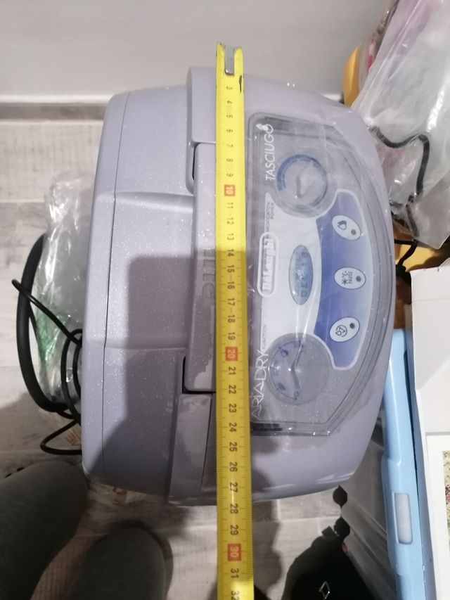 Deumidificatore tasciugo ariadry Delonghi