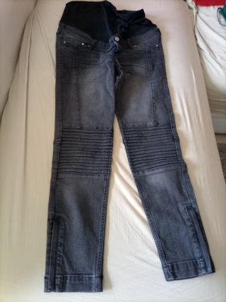 Vaqueros premamá H\u0026amp;M 38 de segunda mano por 5 EUR en El Parador en  WALLAPOP