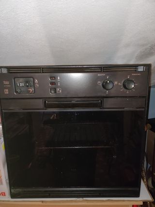 Horno eléctrico Teka de segunda mano por 25 EUR en Gijón en WALLAPOP