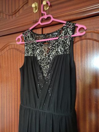 Vestido negro de fiesta de Fórmula Joven Talla 38 de segunda mano por 15  EUR en O Meson do Vento en WALLAPOP