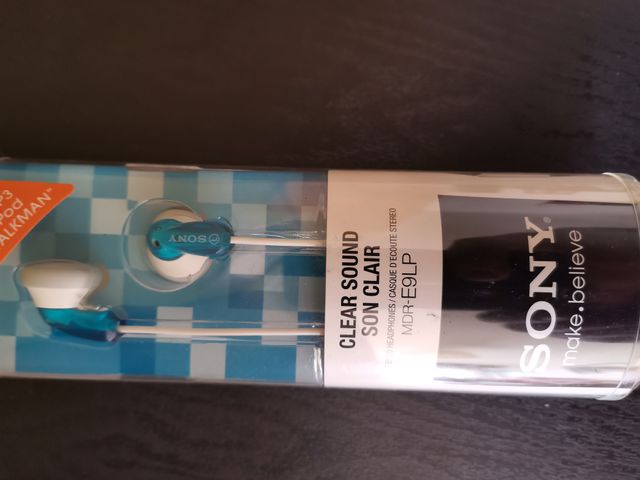 Auriculares por cable Sony