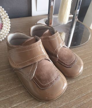 Zapatos botas bebé número 19 de segunda mano por 8 EUR en Guadalajara en  WALLAPOP