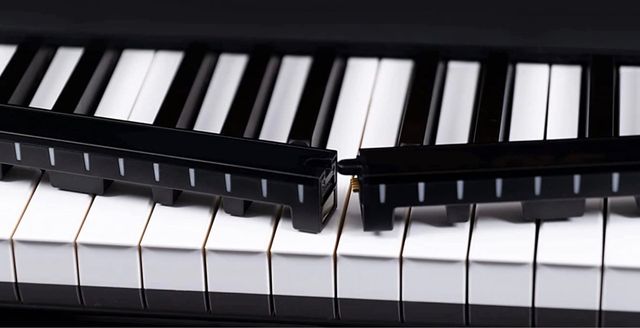 The One Smart Piano . TOH1 - sistema aprendizaje