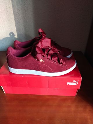 Zapatillas puma nuevas. talla 36 de segunda mano por 25 EUR en Valladolid  en WALLAPOP