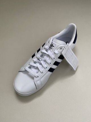 Adidas coast star talla 43 1\\/3 azul marino de segunda mano por 70 EUR en  Portugalete en WALLAPOP