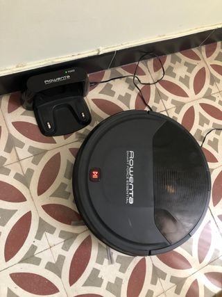 La guerra por tener el mejor robot aspirador: precios e historias del  Conga, Roomba o Rowenta