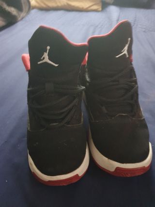 Nike Jordan de segunda mano por 50 EUR en Santander en WALLAPOP