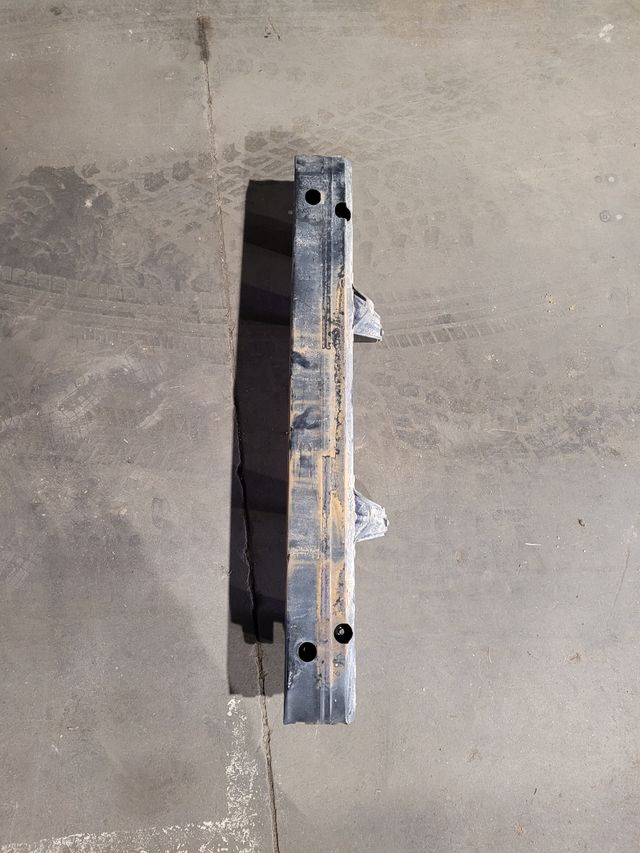 Barra antiempotramiento Toyota KDJ 120/125