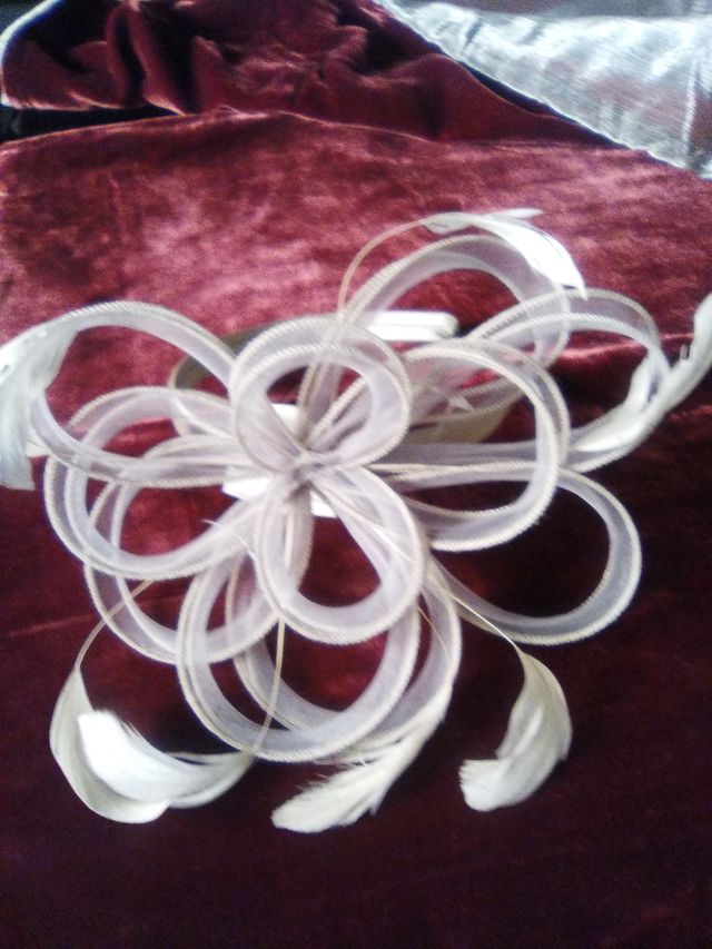 Tocado de Ceremonia  color gris plateado