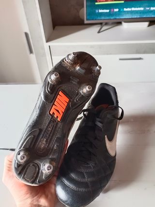 Nike Tiempo de segunda mano por 25 EUR en Lleida en WALLAPOP