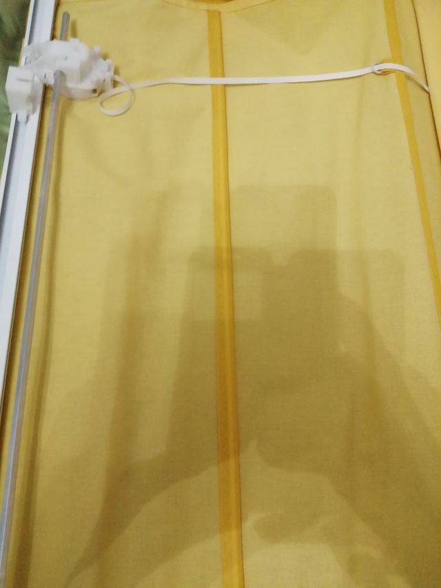 Estor Amarillo 165 alto x 124 ancho