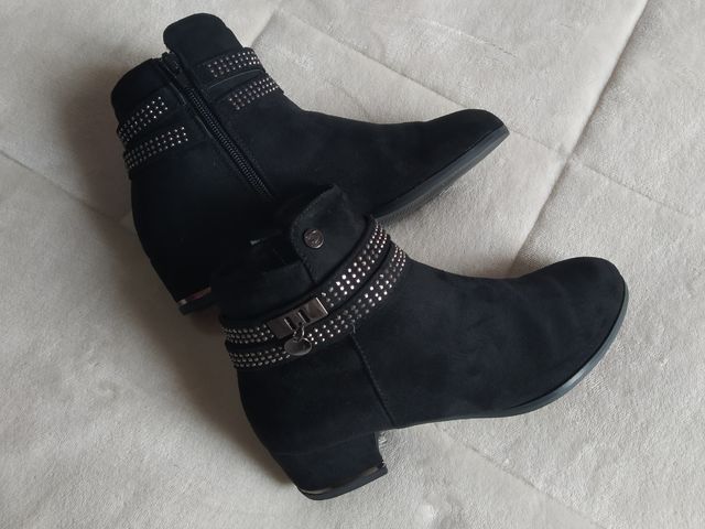 Botines M**darina (nuevos)