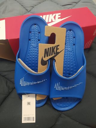 Chanclas Nike originales 42.5 talla de segunda mano por 20 EUR en Leganés  en WALLAPOP
