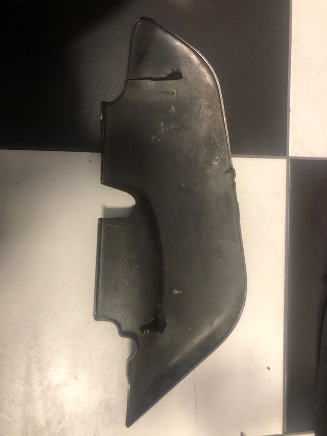 Tapa izquierda BMW R65