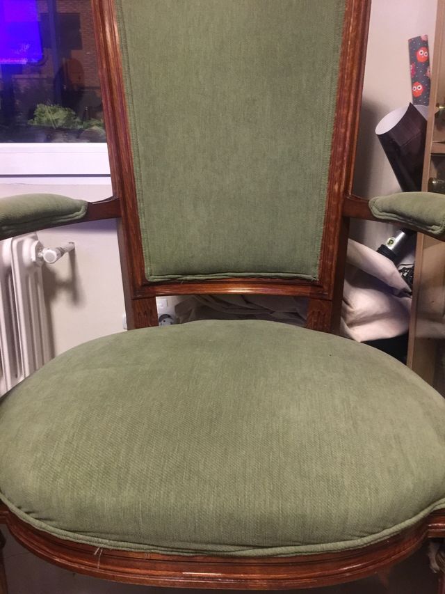 GRAN SILLÓN DE ROBLE MACIZO