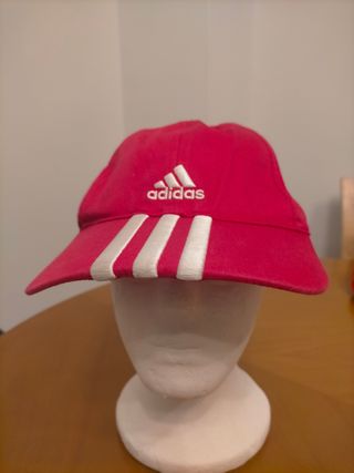 Gorra Cap Adidas logo bordado 3 líneas 2014 niño de segunda mano por 9 EUR  en Mislata en WALLAPOP