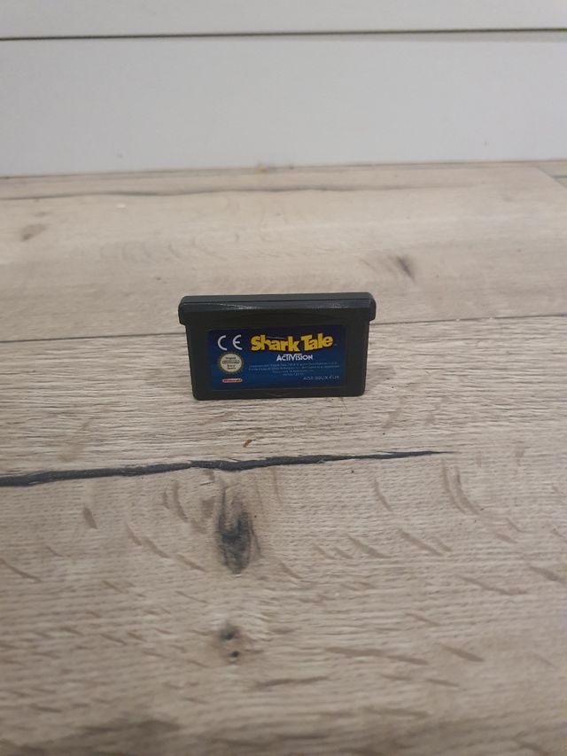 Juego Espantantiburones para gameboy GBA.