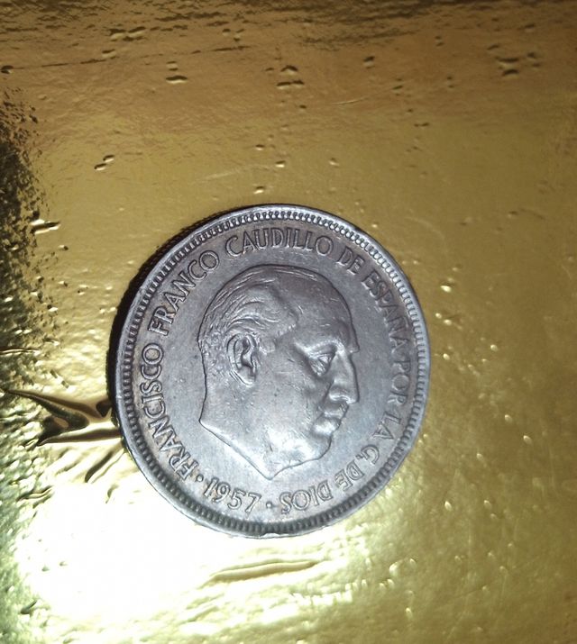 MONEDA DE 5 PESETAS DEL 1957 DE FRANCO