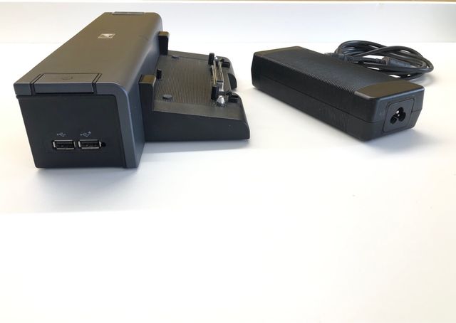 Base Dock Station HP HTSNN-IX01 y cargador