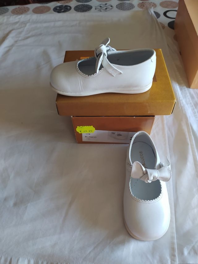 Zapatos niña. talla 23