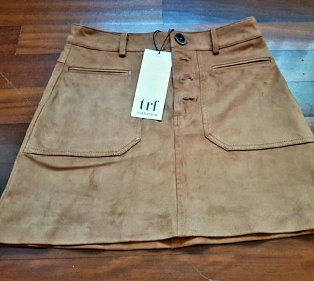 Mini falda ante Zara