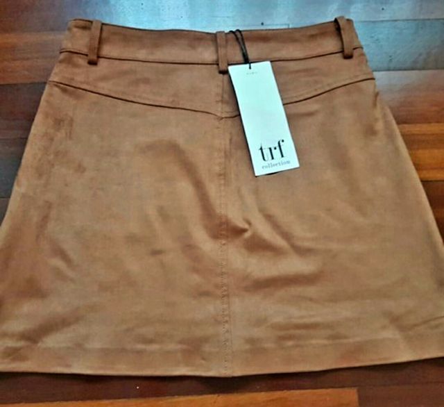 Mini falda ante Zara