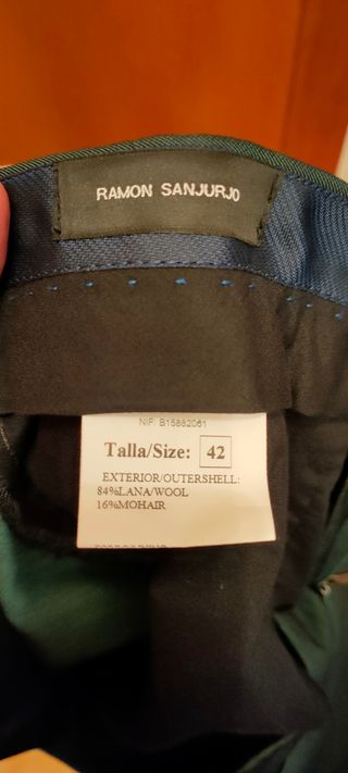 Traje boda Ramon Sanjurjo Verde oscuro con zapatos de segunda mano por 300  EUR en Reus en WALLAPOP