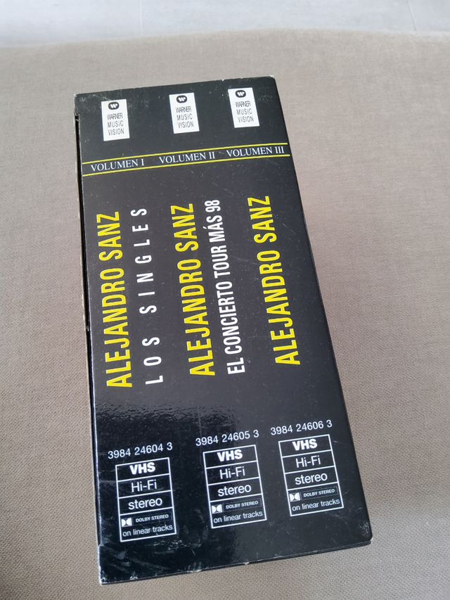 3 VHS. Alejandro Sanz. Los vídeos. (SOLO ENVÍO)