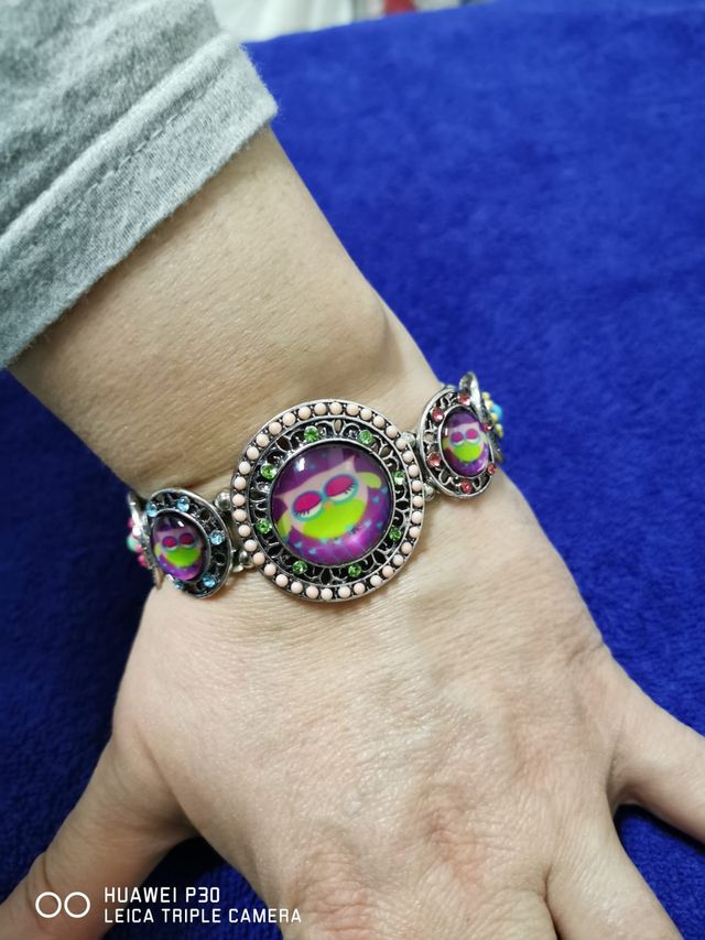 Pulsera ajustable con motivos de buhos