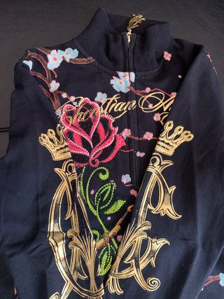 Sudadera Christian Audigier Mujer talla S de segunda mano por 100 EUR en  Madrid en WALLAPOP