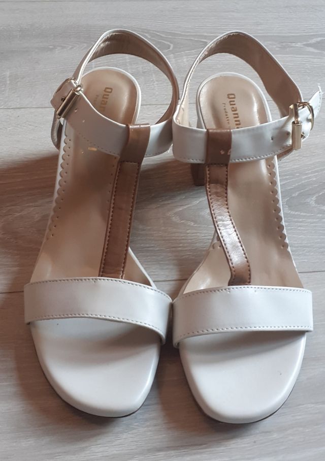 Sandali nuovissimi Made in Italy n. 38