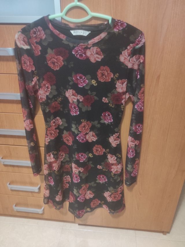 vestido Stradivarius