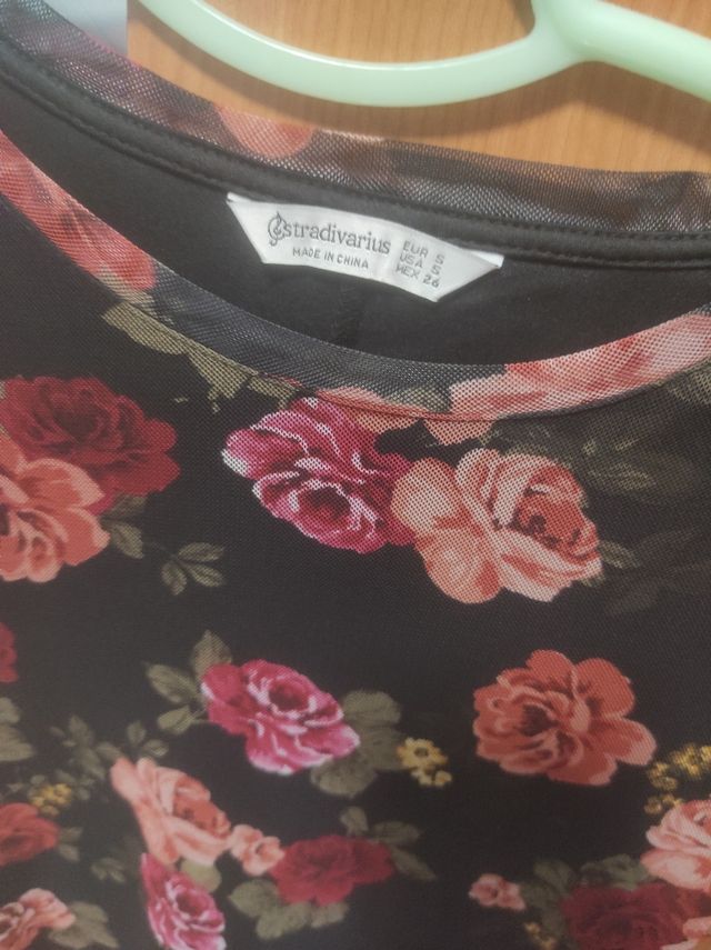 vestido Stradivarius