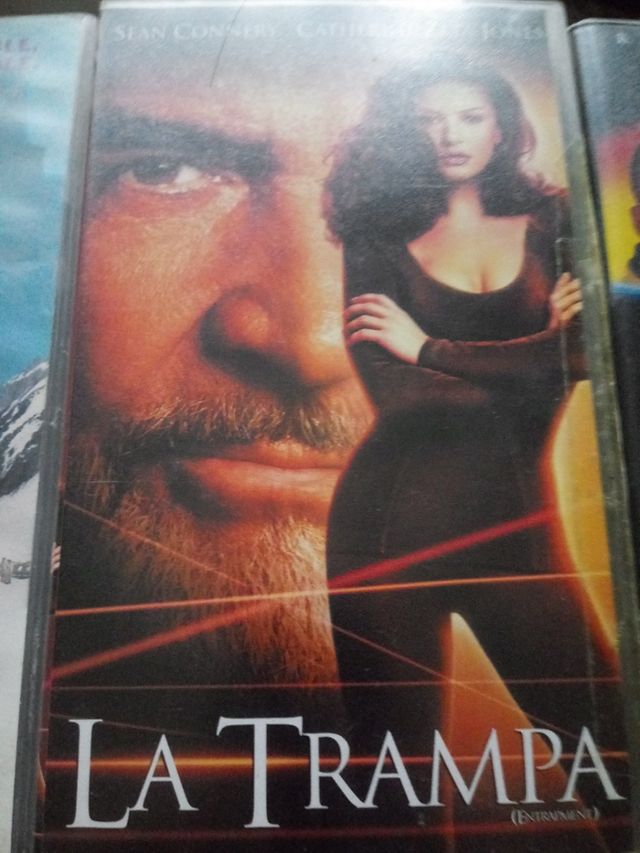 vendo 8 peliculas de VHS