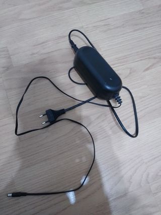 Cargador roomba de segunda mano por 15 EUR en Oñati en WALLAPOP