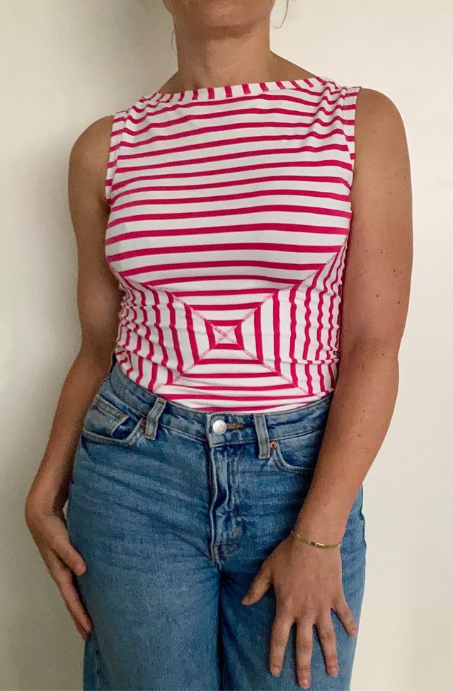 Camiseta sin mangas marca Bató Peto