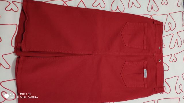 Falda semi larga con fuelle roja vaquero Fornarina