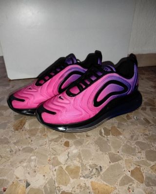 Nike Air Max 720 de segunda mano por 45 EUR en Ceuta en WALLAPOP