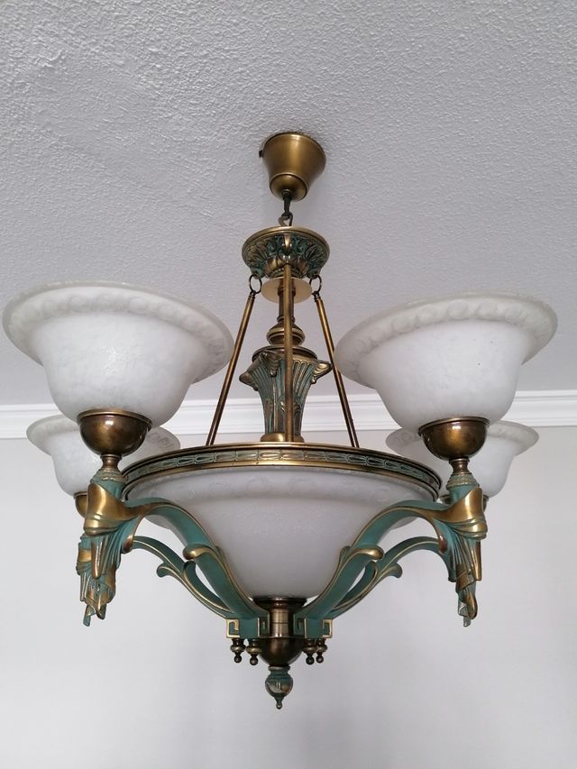 Lampara de salon contemporanea