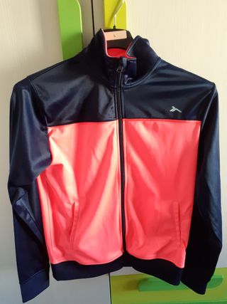 Chandal tenth de segunda mano por 10 EUR en Baeza en WALLAPOP