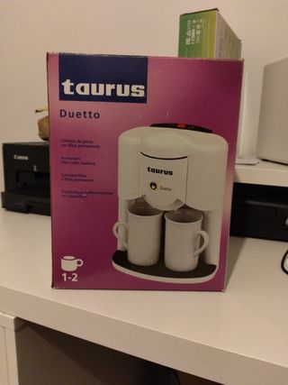 Cafetera Taurus Duetto NUEVA A ESTRENAR de segunda mano por 5 EUR en  Belicena en WALLAPOP