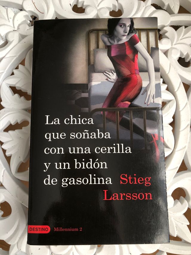 La chica que soñaba con una cerilla y un bidon de