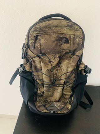 Mochila de montaña Borealis The North Face de segunda mano por 80 EUR en  Huesca en WALLAPOP