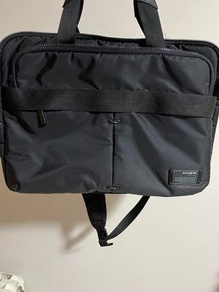 Maletín \\/ Mochila SAMSONITE completamente nuevo de segunda mano por 30 EUR  en Madrid en WALLAPOP