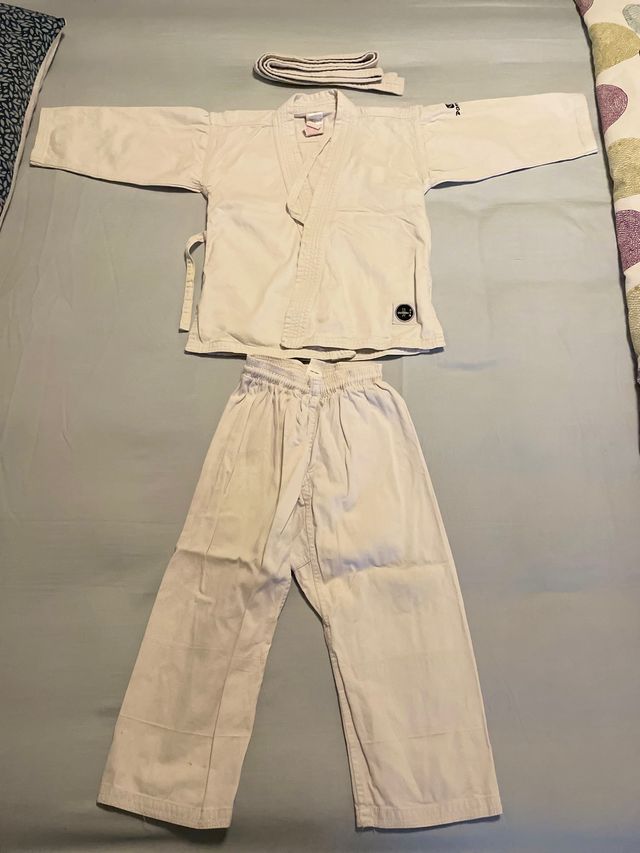 Karategi talla 110 cm 3/5 años