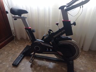 Bici spinning moma de segunda mano por 280 EUR en Santo Tomé en WALLAPOP