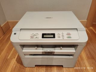 Impresora BROTHER DCP-7055 de segunda 