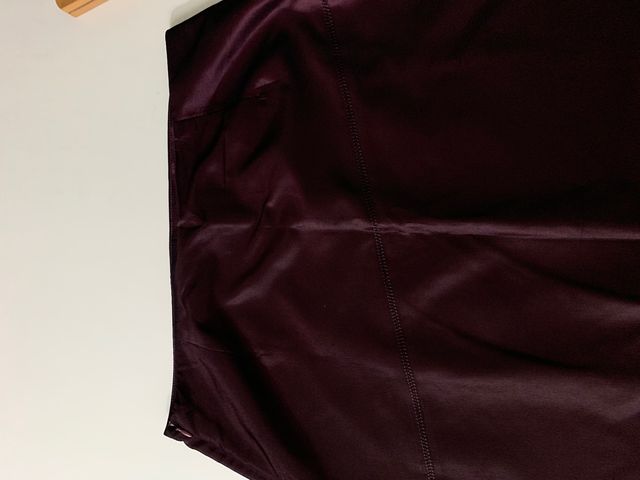 Falda larga de raso para ceremonia de Zara