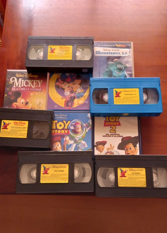 lote 13  peliculas VHS Disney, todas 30€