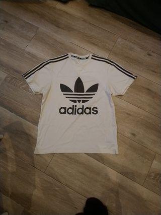 Camiseta Vintage Adidas - Vinted